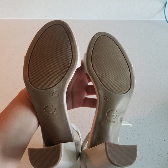 Sandals - Picture 2 of 4